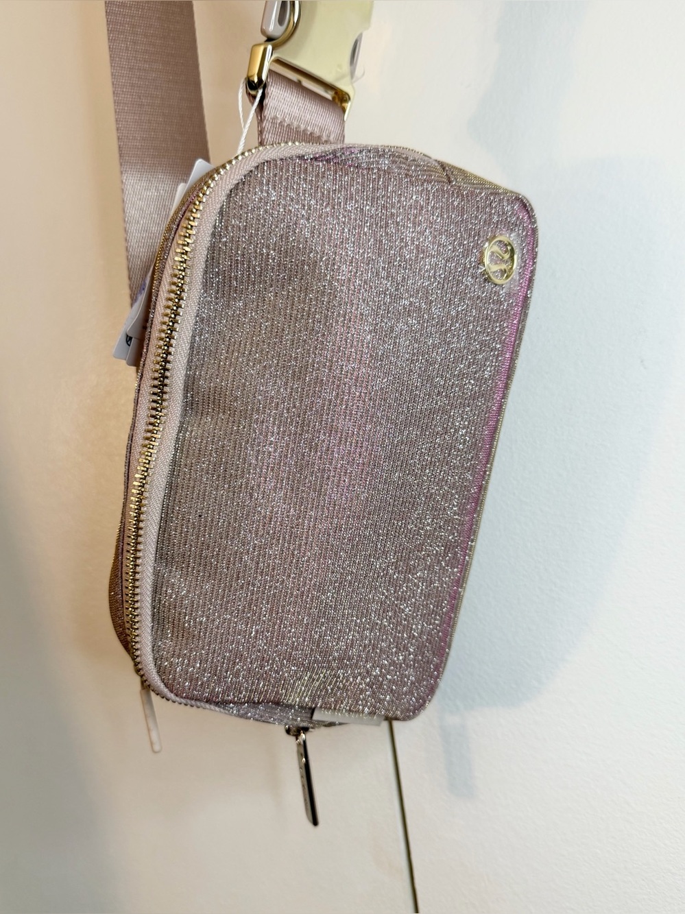 Lululemon Everywhere Belt Bag Nano Glitter